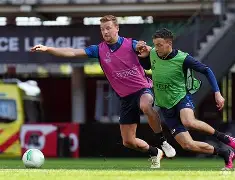 关于集结日AC米兰备战欧联，刷新队史纪录细节曝光，悬念犹存，球探报告显示潜力的信息