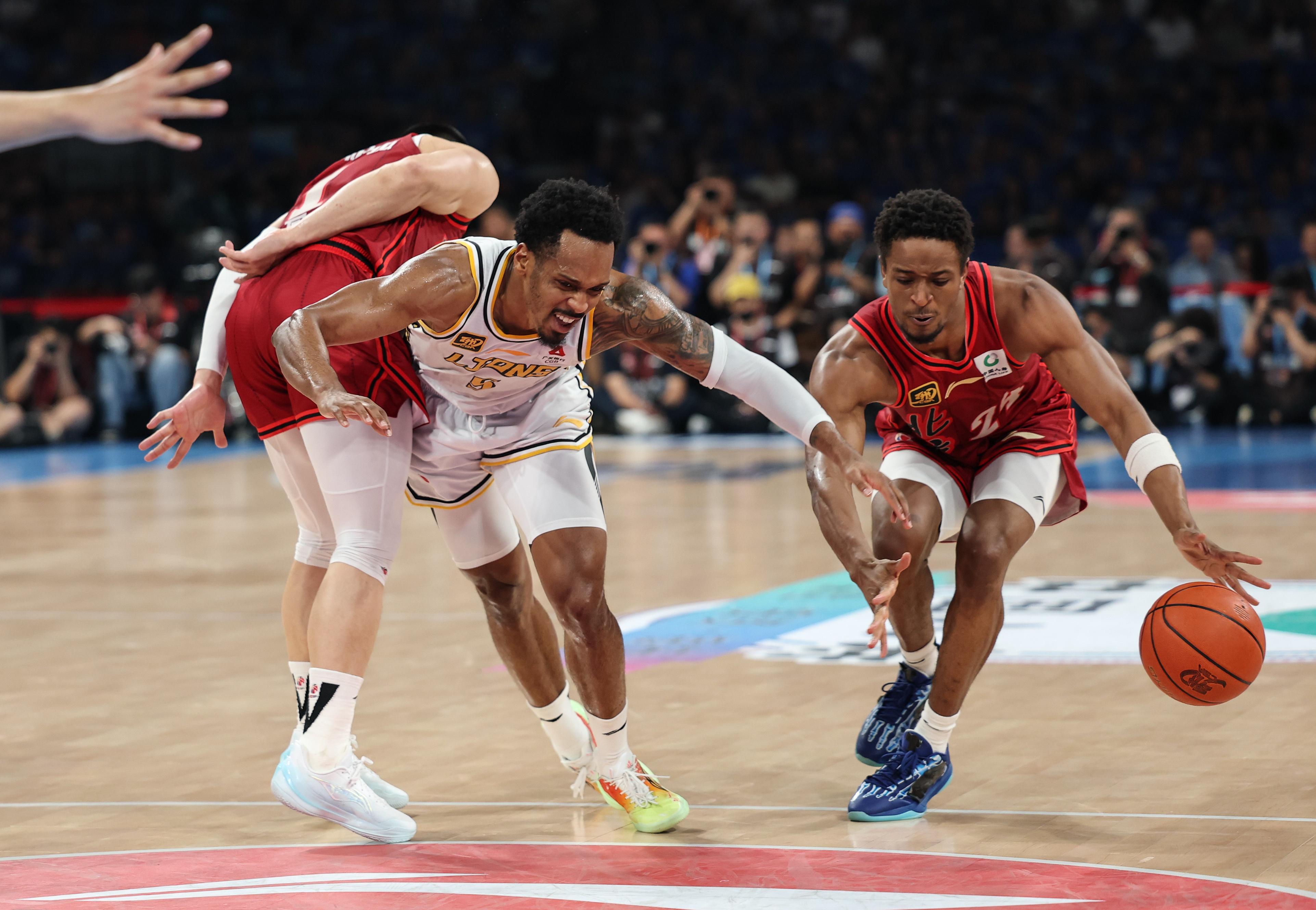 关于丹佛掘金迎欧篮联关键赛，今夜刷新队史纪录，信心回归，阵容厚度经受考验的信息